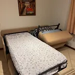 Karen Sofia Modern Appartament * אופרה